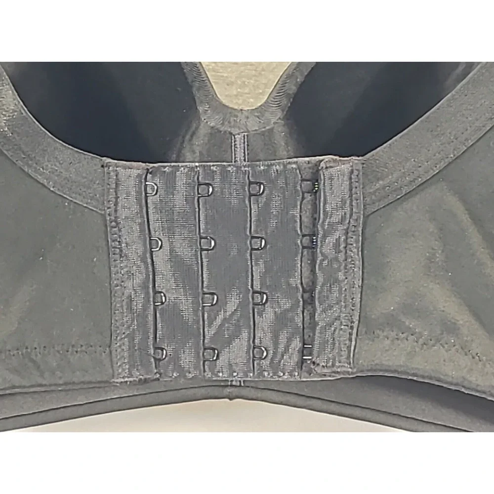 Cacique Bra Size 44DD No Wire Lightly Lined‎ T-Shirt Black